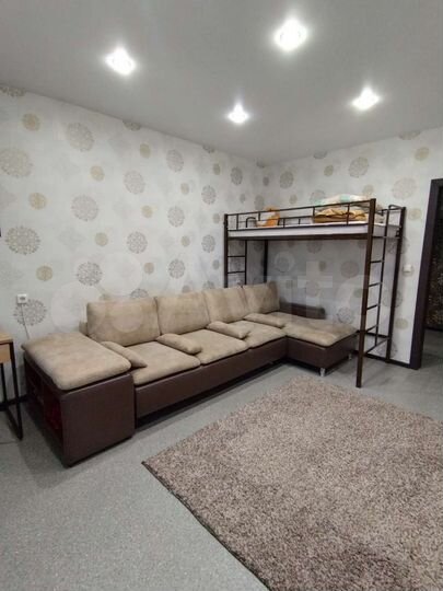 2-к. квартира, 70 м², 8/14 эт.