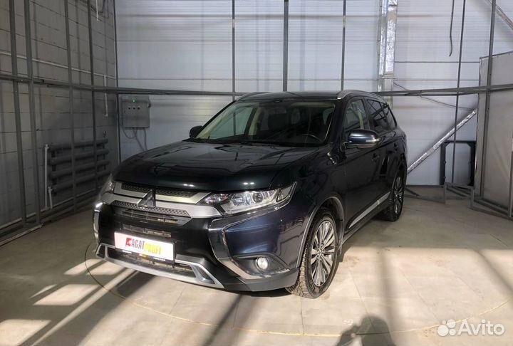 Mitsubishi Outlander 2.0 CVT, 2019, 146 858 км