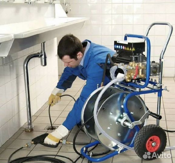 Устранение засора. Прочистка канализации.Сантехник