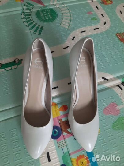 Туфли женские 38 размер