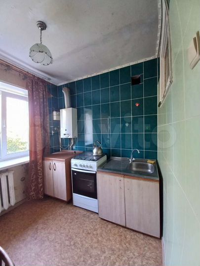 2-к. квартира, 46 м², 4/4 эт.