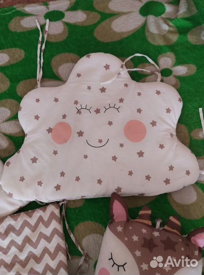 Бортики в кроватку