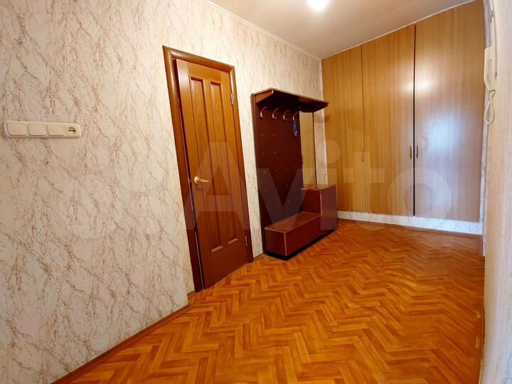 1-к. квартира, 55,7 м², 1/5 эт.