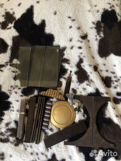 Часы настенные антикварные