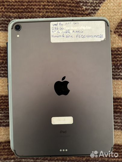 iPad pro 11 a1934 256gb