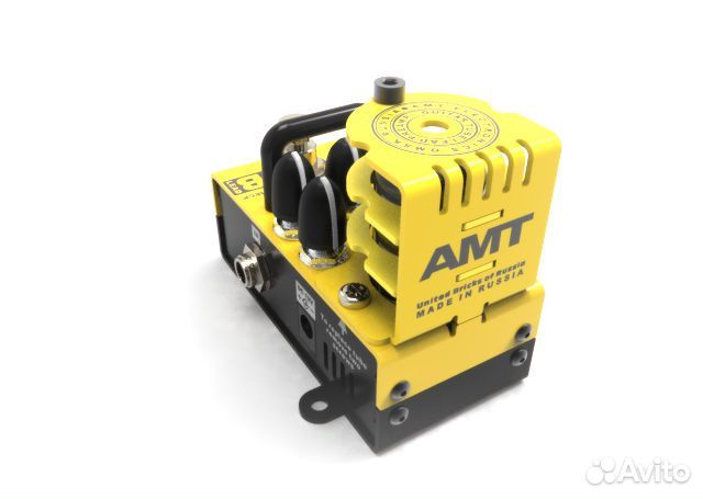 Ламповый предусилитель AMT Electronics B-Lead