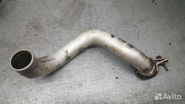 Трубка нагнетаемого воздуха Volvo S80 TS B6284T