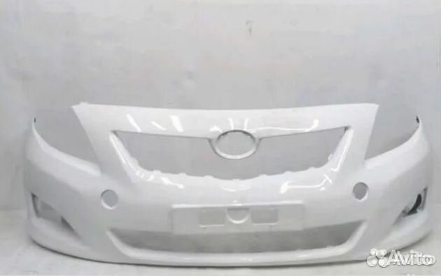 Бампер передний Toyota Corolla - в цвет