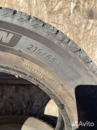 Michelin X-Ice Snow 215/65 R16 102T