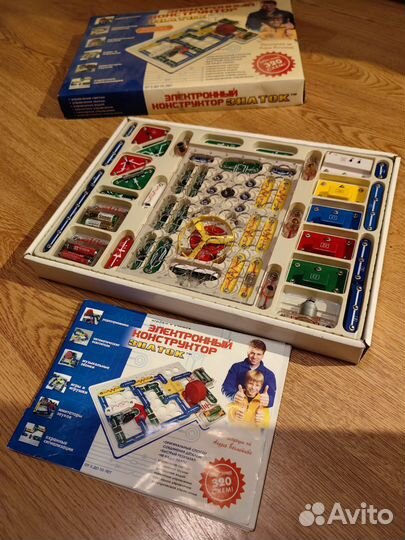 Электронный конструктор Знаток 320 схем