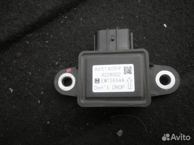 Датчик ускорения Mitsubishi Pajero Sport 2