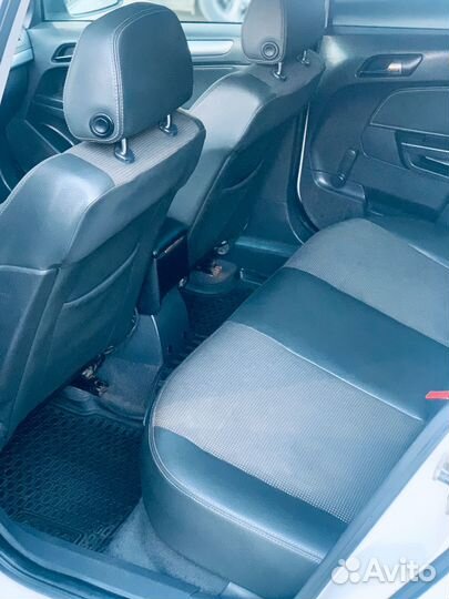 Opel Astra 1.6 МТ, 2011, 250 351 км