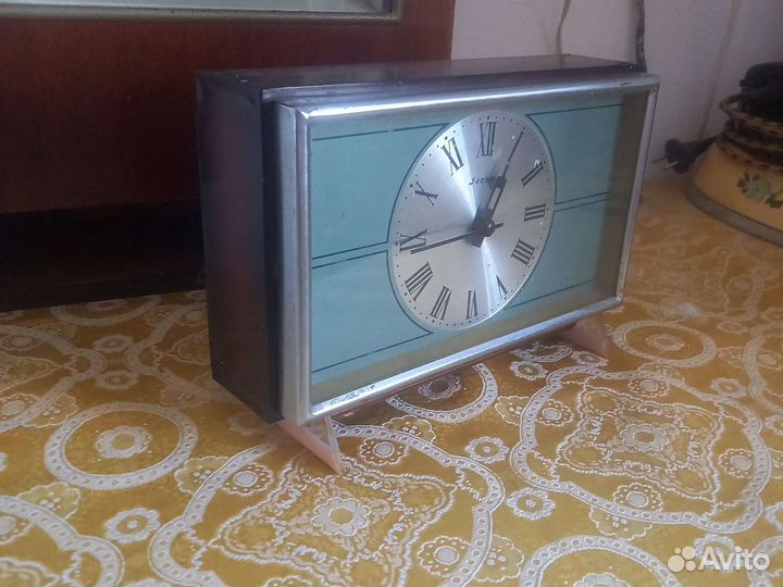 Часы настольные СССР