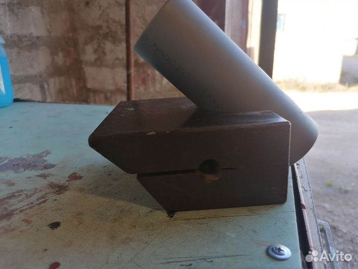 Держатель для спининга в лодку пвх