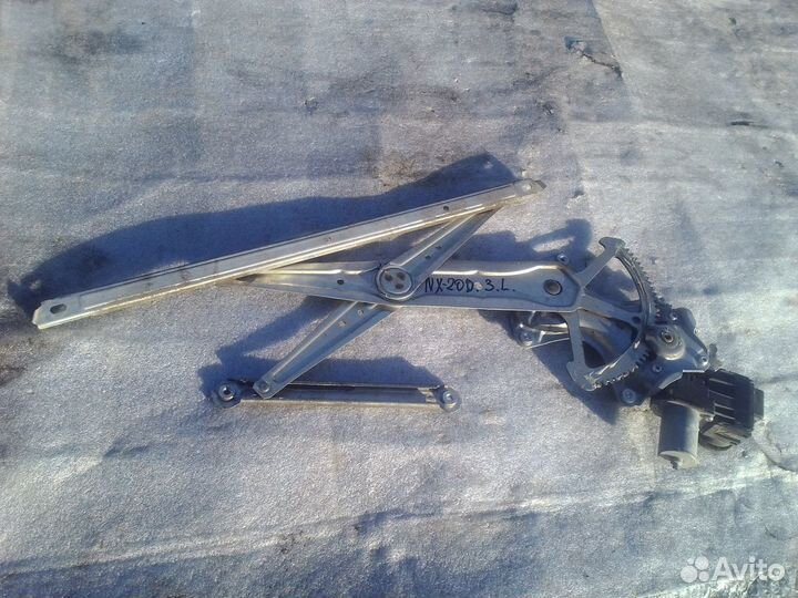 Стеклоподъемник Задний Левый Lexus NX200