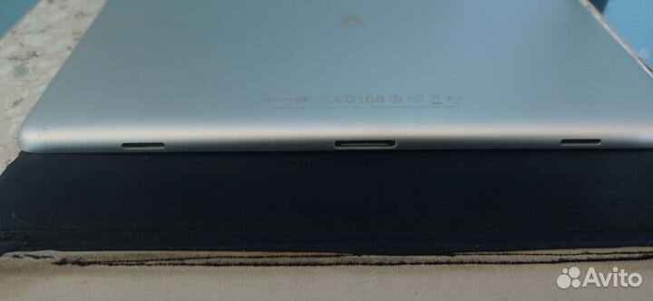 Планшет Huawei(Media Pad 10FHD 101 u)(вэр)