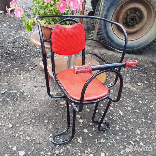 Детское велокресло на багажник