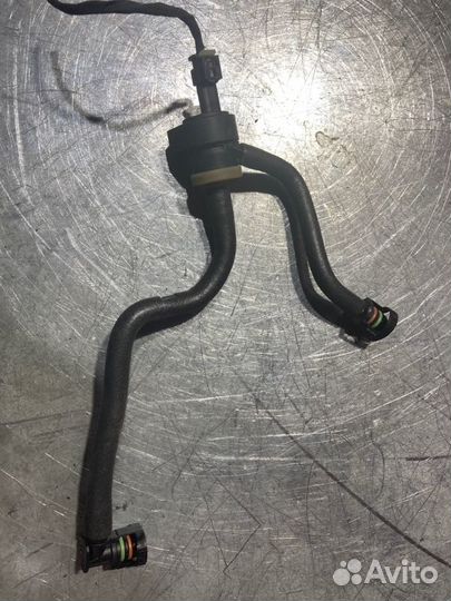 Клапан вентиляции картерных газов Mercedes Glc