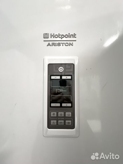 Холодильник Hotpoint - Ariston No Frost