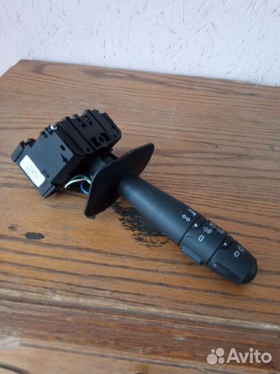 Под рулевой переключатель рено логан фаза 1