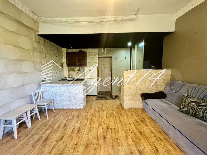 Комната 21,9 м² в > 9-к., 2/3 эт.