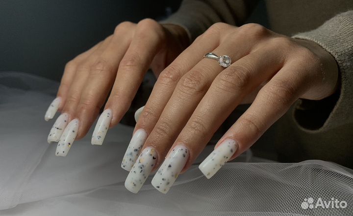 Маникюр с покрытием