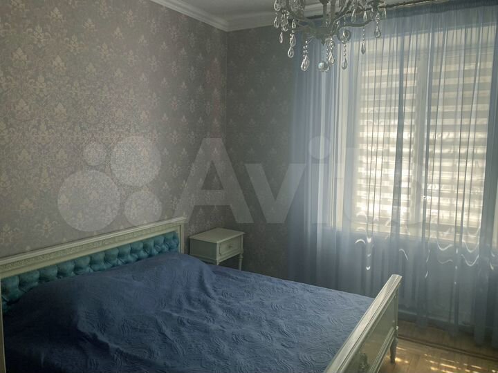 2-к. квартира, 56 м², 1/5 эт.