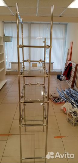 Стеллаж стеклянные полки