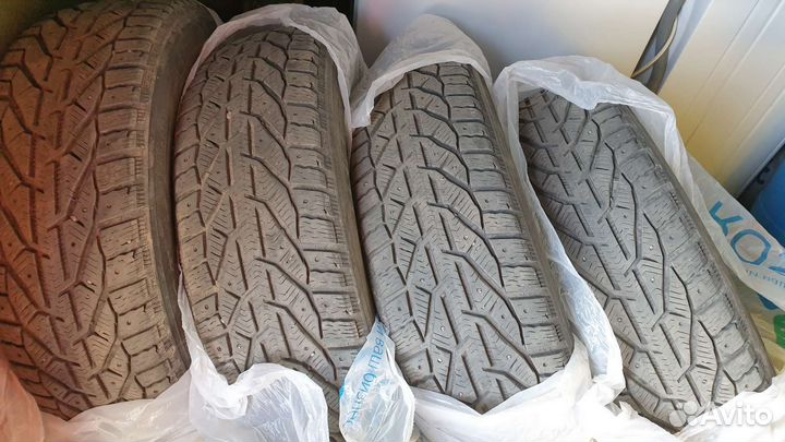 Kormoran SUV Stud 225/65 R17