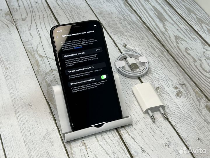 iPhone Xr, 64 ГБ