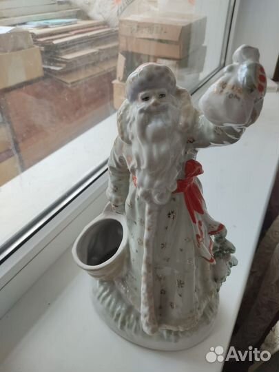 Фарфоровые статуэтки