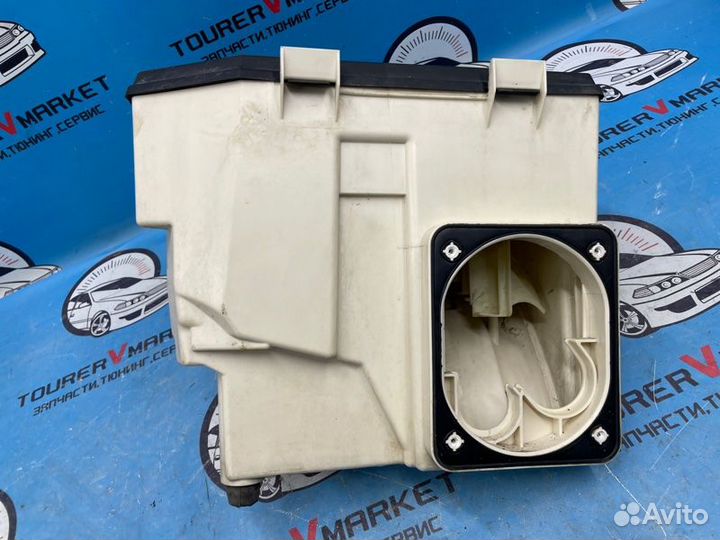 Корпус блока управления двигателем Bmw 7-Series