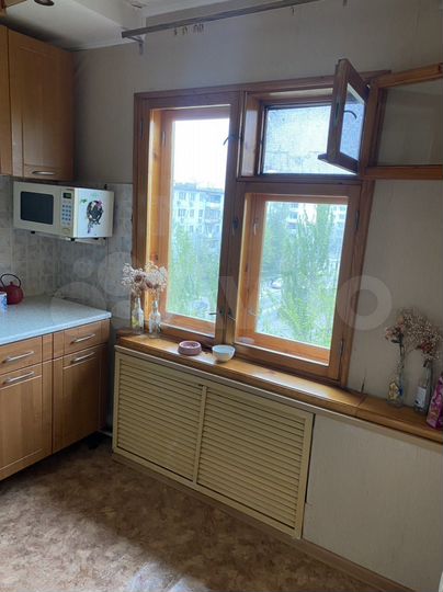3-к. квартира, 60 м², 5/5 эт.