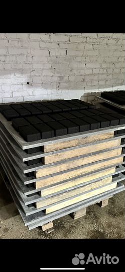 Топливный каменноугольный брикет