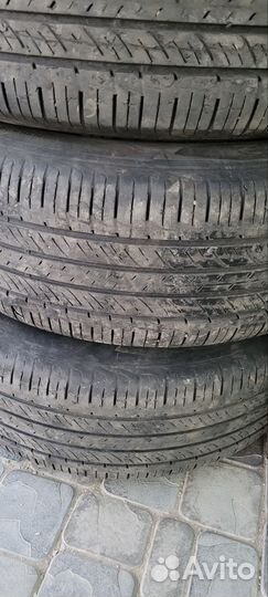 Hankook Dynapro HP2 RA33 235/60 R18