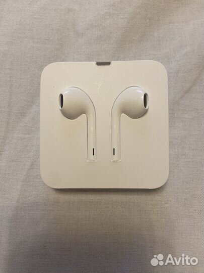 Наушники earpods