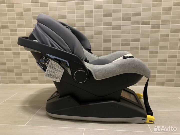 Детская автолюлька + база Peg Perego