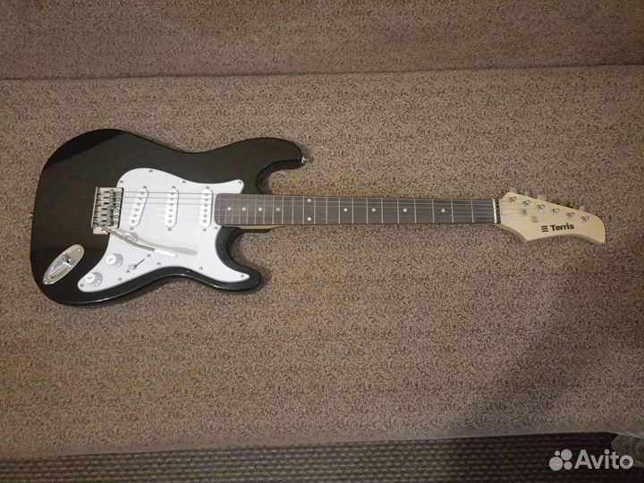 Электро гитара с комбиком