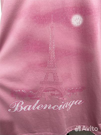 Футболка Balenciaga