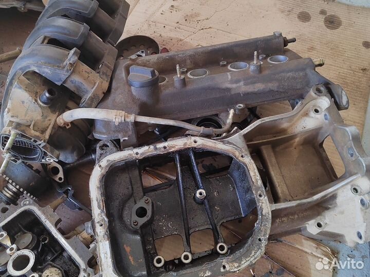 Двигатель на запчасти тойота пробокс 1nz-fe