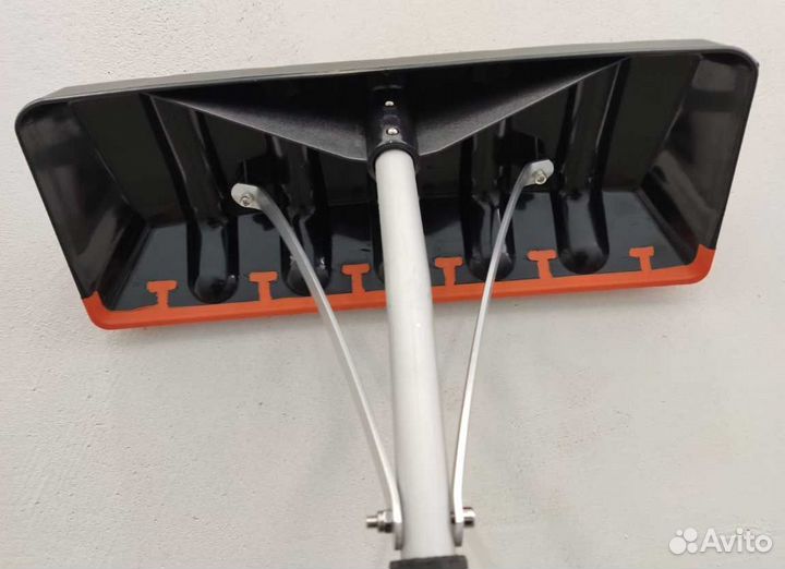 Скребок для уборки снега с крыш 400/150/4,8м