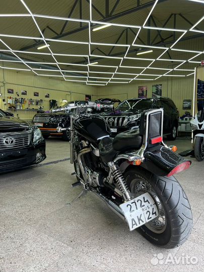 Suzuki intruder vs 1400