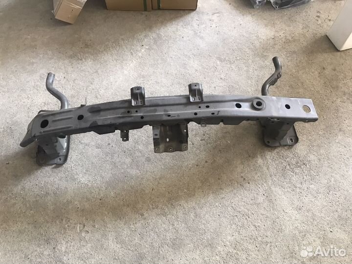 Усилитель бампера передний Mitsubishi Lancer X