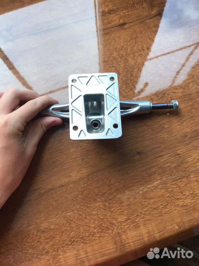 Подвеска для скейтборда