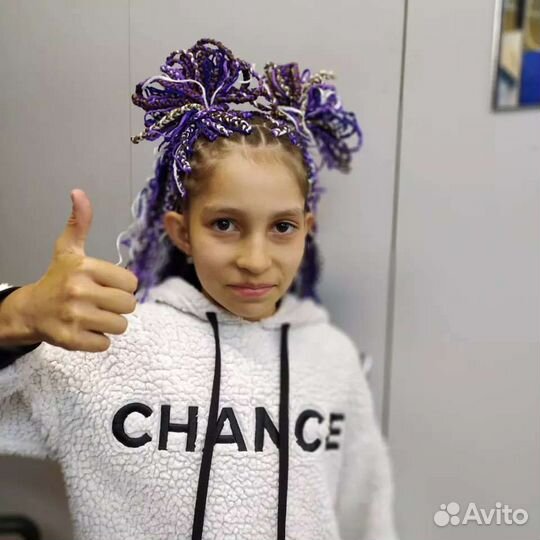 Афро косы, косы зизи, афролоканы, дредокудри