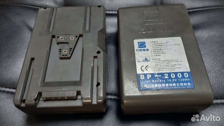 V-mount батареи