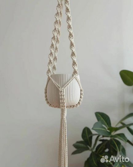 Кашпо подвесное макраме