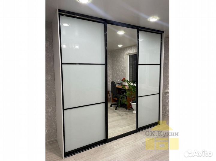 Шкафчик для ванной