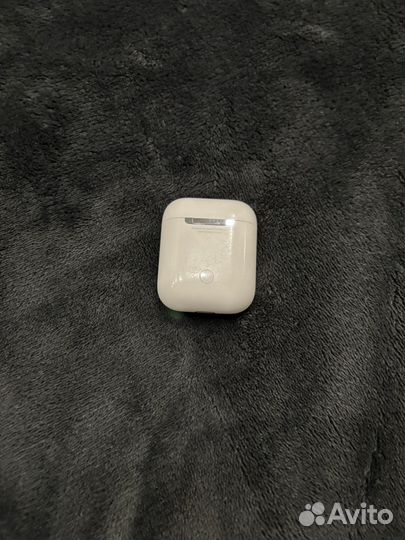 Беспроводные наушники apple airpods 1