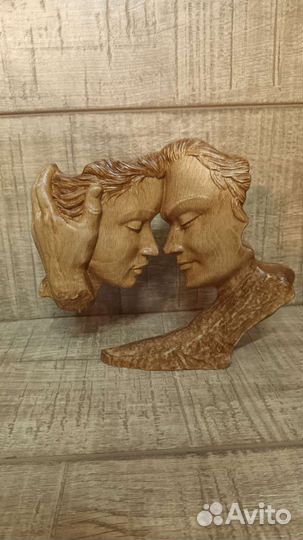 Фигурка Любовь из дерева.подарок из дерева